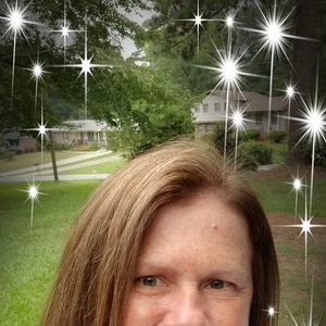 Meet your Posher, Paula